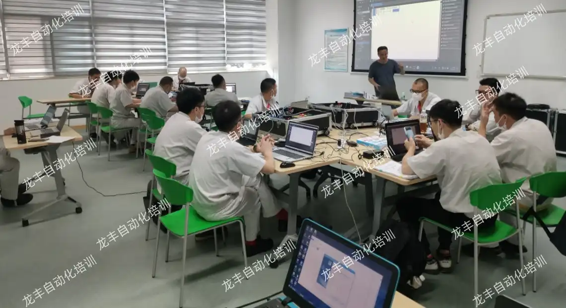 龙丰培训在广汽丰田